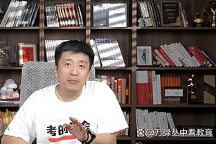 意媒：邓弗里斯左腿屈肌拉伤，未来几天评测伤情严重程度